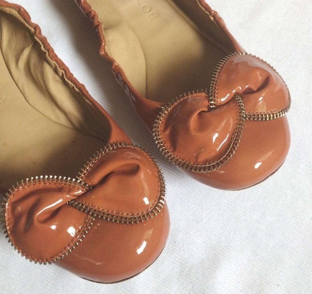 See By Chloé Neutral Tan Patent Leather Clara Zipper Bow Ballet Flats Sz 10 Chic